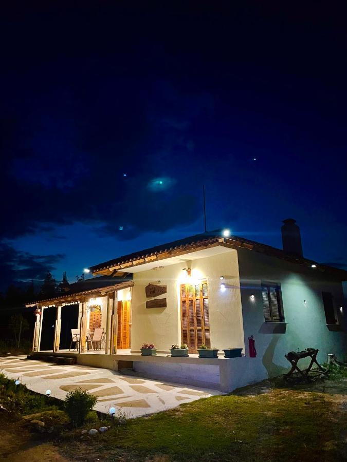 סארטי Vast Emerald, The Only House In Kavourotrypes מראה חיצוני תמונה
